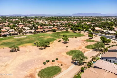 View/Area - 4532 E Indigo St, Gilbert, AZ 85298 photo 4 of 5
