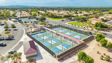 View/Area - 4556 E Carob Dr, Gilbert, AZ 85298 photo 3 of 8