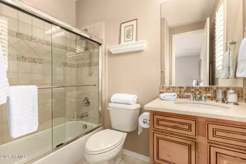 Bath - 4556 E Carob Dr, Gilbert, AZ 85298 photo 1 of 4