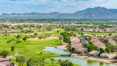 View/Area - 4556 E Carob Dr, Gilbert, AZ 85298 photo 6 of 8