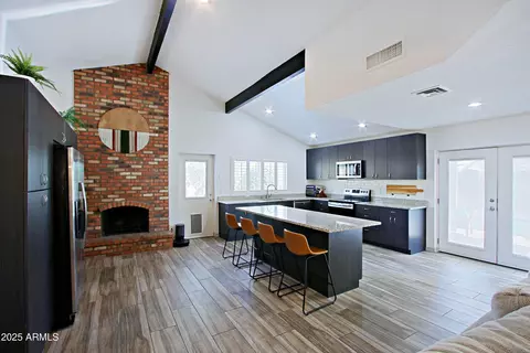2559 W Olla Cir, Mesa, AZ 85202