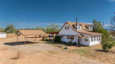 219 E Hamel Rd, Huachuca City, AZ 85616