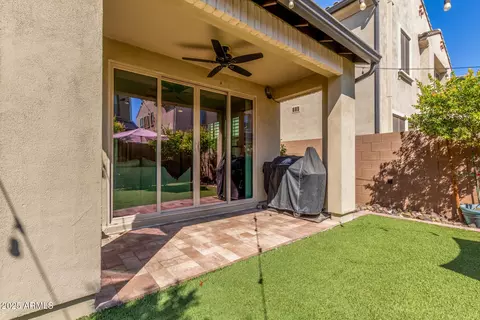 Exterior - 1683 S Wallrade Ln, Gilbert, AZ 85295 photo 4 of 6