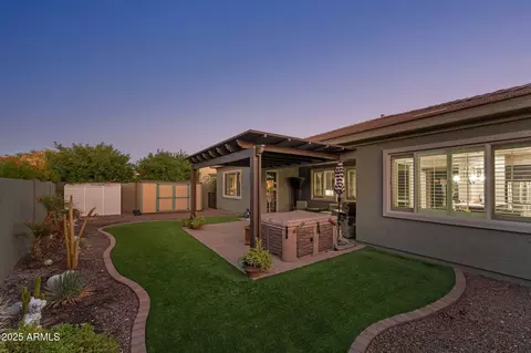 10246 W Oberlin Way, Peoria, AZ 85383