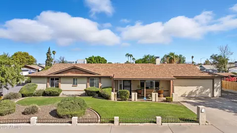 2226 W Mcrae Way, Phoenix, AZ 85027