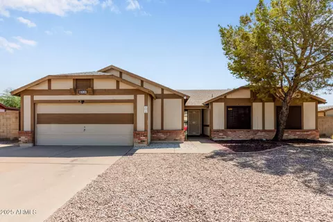 8001 E Colby St, Mesa, AZ 85207