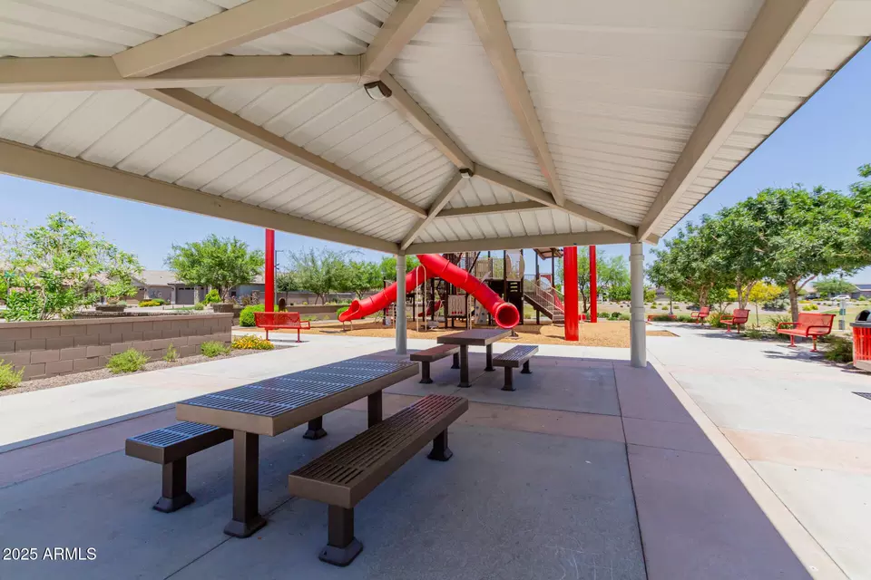View/Area - 15240 W Latham St, Goodyear, AZ 85338 photo 3 of 4