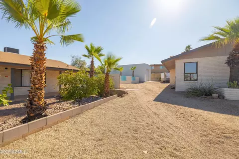Exterior - 2011 N 51st St, Phoenix, AZ 85008 photo 8 of 13