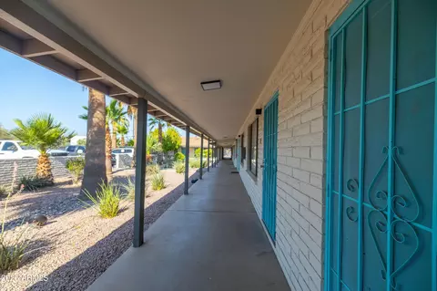 Exterior - 2011 N 51st St, Phoenix, AZ 85008 photo 3 of 13