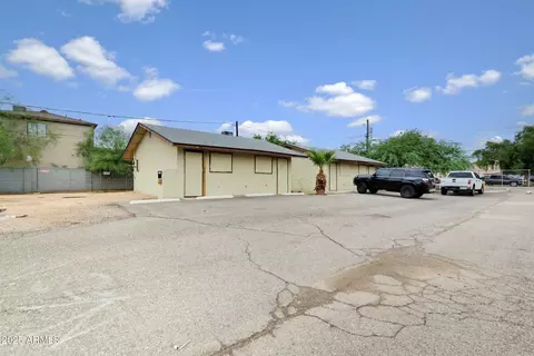 1815 W Sahuaro Dr, Phoenix, AZ 85029 photo 13