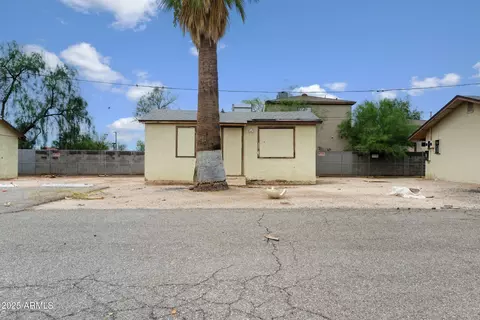 1815 W Sahuaro Dr, Phoenix, AZ 85029 photo 5