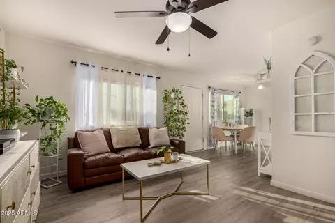 8554 E Belleview St, Scottsdale, AZ 85257