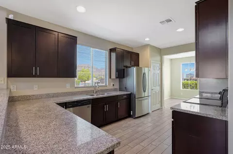 1236 E Mescal St, Phoenix, AZ 85020 photo 9