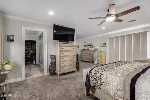 Bedroom - 126 E Harmont Dr, Phoenix, AZ 85020 photo 2 of 5