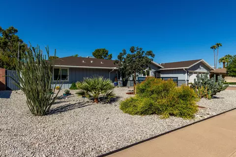 Exterior - 126 E Harmont Dr, Phoenix, AZ 85020 photo 2 of 7