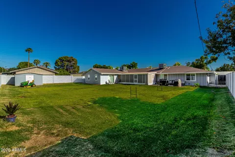 Exterior - 126 E Harmont Dr, Phoenix, AZ 85020 photo 7 of 7