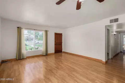 Living - 1101 E Oregon Ave, Phoenix, AZ 85014 photo 1 of 4