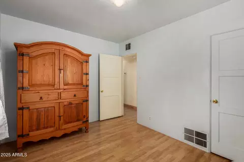 Bedroom - 1101 E Oregon Ave, Phoenix, AZ 85014 photo 5 of 5