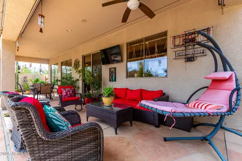 Exterior - 2677 W Wayne Ln, Anthem, AZ 85086 photo 4 of 6