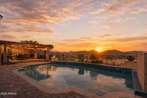 42041 N Mountain Cove Dr, Anthem, AZ 85086