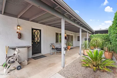 Exterior - 1515 W Palmaire Ave, Phoenix, AZ 85021 photo 7 of 7