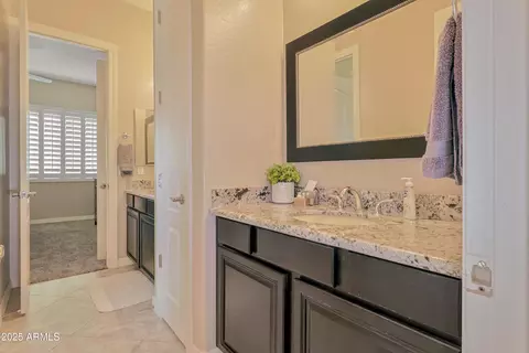 Bath - 3132 E Athena Ct, Gilbert, AZ 85297 photo 9 of 10