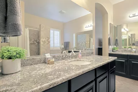 Bath - 3132 E Athena Ct, Gilbert, AZ 85297 photo 6 of 10