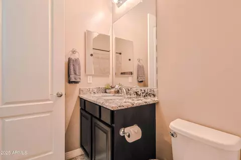 Bath - 3132 E Athena Ct, Gilbert, AZ 85297 photo 5 of 10