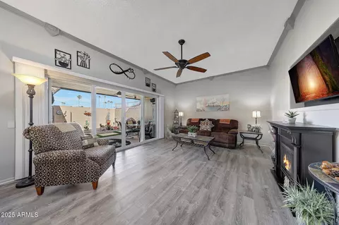 13842 N 111th Ave, Sun City, AZ 85351