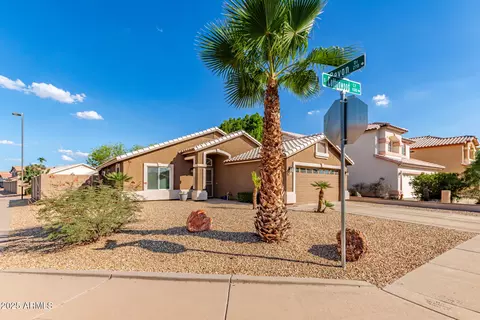 1083 S Cottonwood Ct, Gilbert, AZ 85296