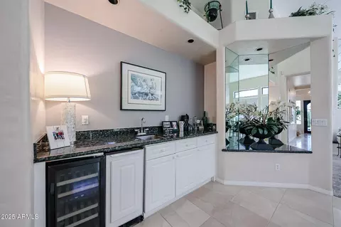 Entry Way - 2012 E Glenn Dr, Phoenix, AZ 85020 photo 2 of 2