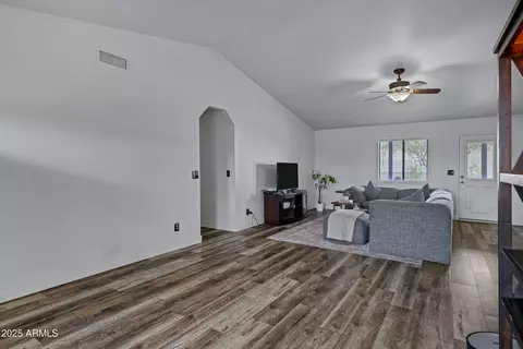 7332 E Halifax St, Mesa, AZ 85207 photo 6