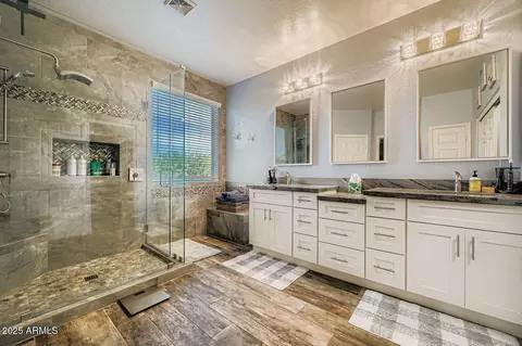 Bath - 4338 E Lantern Pl, Gilbert, AZ 85297 photo 1 of 4