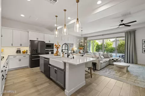 Kitchen - 4335 E Clifton Ave, Gilbert, AZ 85295 photo 2 of 5