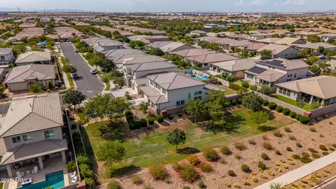 View/Area - 9944 E Torino Ave, Mesa, AZ 85212 photo 7 of 35