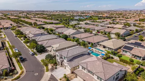 View/Area - 9944 E Torino Ave, Mesa, AZ 85212 photo 3 of 35