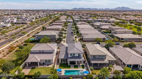 View/Area - 9944 E Torino Ave, Mesa, AZ 85212 photo 5 of 35