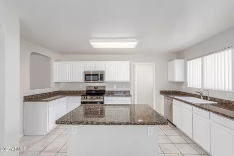 604 W Orchard Way, Gilbert, AZ 85233 photo 13