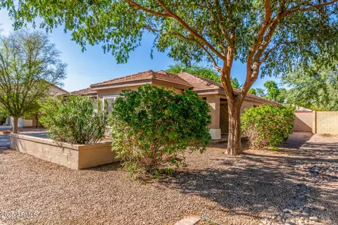 604 W Orchard Way, Gilbert, AZ 85233 photo 3