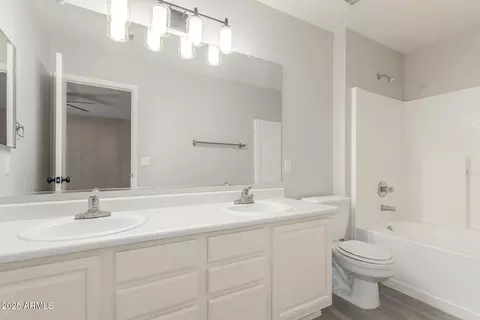 604 W Orchard Way, Gilbert, AZ 85233 photo 19