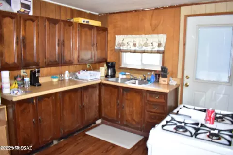 Kitchen - 830 W Airport Rd, Willcox, AZ 85643 photo 1 of 2