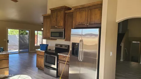 Entry Way - 1002 E Hearne Way, Gilbert, AZ 85234 photo 6 of 7