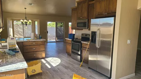 Entry Way - 1002 E Hearne Way, Gilbert, AZ 85234 photo 2 of 7