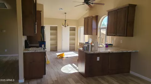 Entry Way - 1002 E Hearne Way, Gilbert, AZ 85234 photo 1 of 7