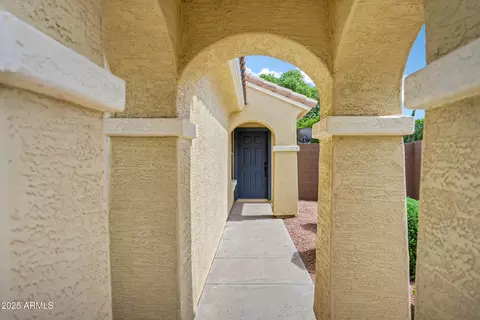 Entry Way - 2943 E Mead Dr, Gilbert, AZ 85298 photo 1 of 3