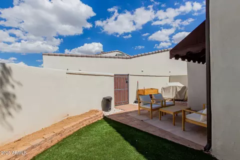 Exterior - 1175 E Belmont Ave, Phoenix, AZ 85020 photo 4 of 8