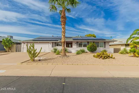 10306 W Cameo Dr, Sun City, AZ 85351