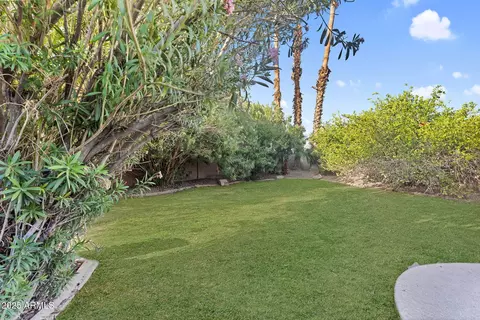 Exterior - 1785 S Morrison Ln, Gilbert, AZ 85295 photo 6 of 17