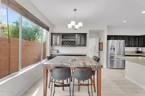 Dining - 1785 S Morrison Ln, Gilbert, AZ 85295 photo 4 of 4