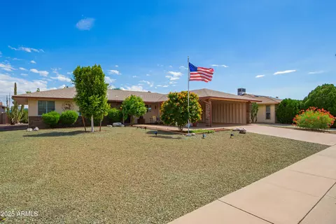 18617 N Kiva Dr, Sun City, AZ 85373